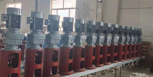 脱硫搅拌器价格厂家分享：脱硫搅拌器与搅拌器的不同之处